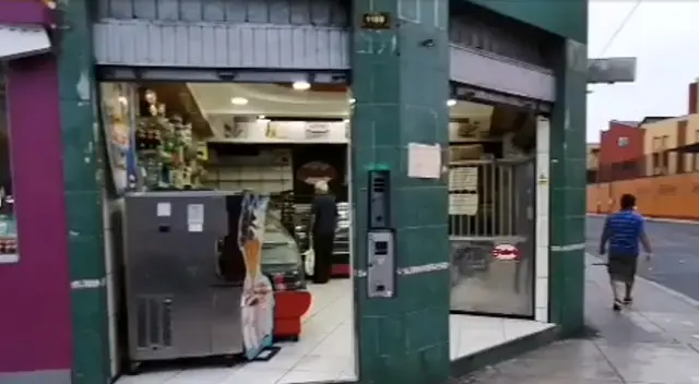 Panadero se quedó en su local por estado de emergencia. Panadero se quedó en su local por estado de emergencia.