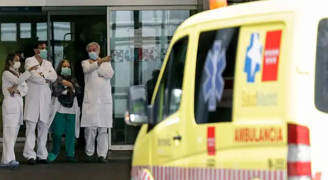 El número de pacientes en UCI por el coronavirus se han reducido