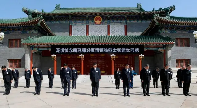 Homenaje a las víctimas del coronavirus. Homenaje a las víctimas del coronavirus.