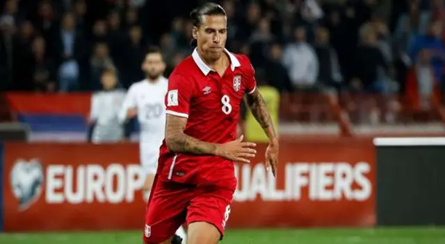 El delantero de 29 años había sido arrestado junto a un grupo de personas bebiendo. El delantero de 29 años había sido arrestado junto a un grupo de personas bebiendo.