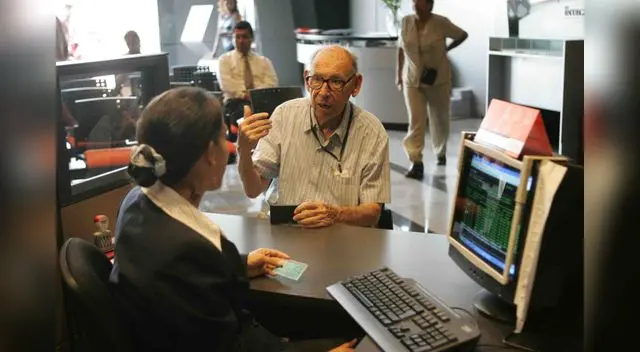 Este lunes 6 de abril comienza el trámite para el retiro de los fondo de AFP.