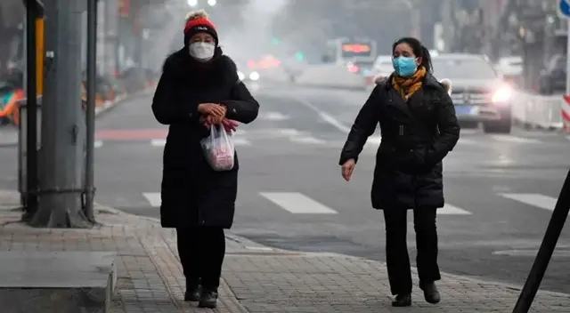Los ciudadanos chinos ya pueden transitar por sus calles. Los ciudadanos chinos ya pueden transitar por sus calles.