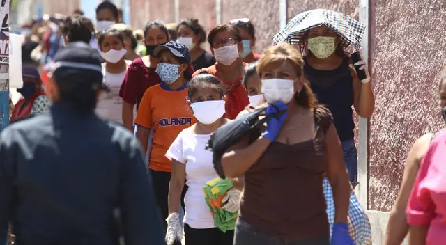Compras en el terminal pesquero de VMT.