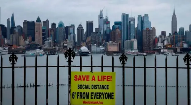 Nueva York estará en cuarentena hasta el 29 de abril. Nueva York estará en cuarentena hasta el 29 de abril.