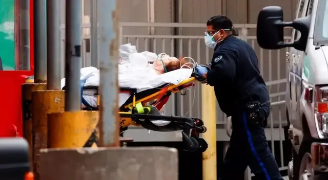 Las morgues de Nueva York han colapsado por el incremento de víctimas del coronavirus.