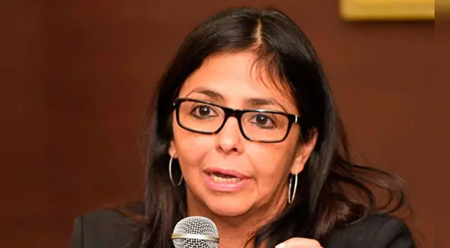 La funcionaria se justificó diciendo que tenía una "fuerte alergia".