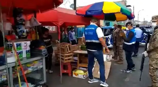 Municipalidad de Lima desalojó a comerciantes.