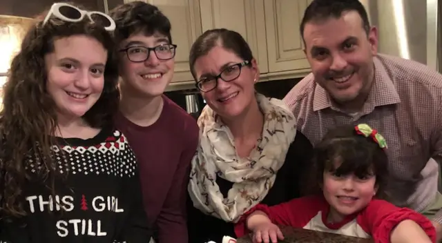 Maura estuvo siempre conectada con Joe a través de videollamadas. Maura estuvo siempre conectada con Joe a través de videollamadas.