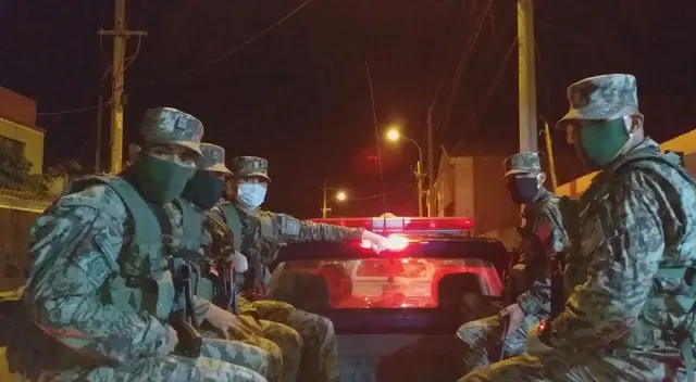 Soldados en Huacho Soldados en Huacho