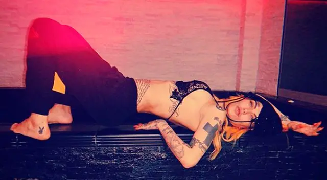 La modelo siempre ha estado rodeada de escándalos. La modelo siempre ha estado rodeada de escándalos.