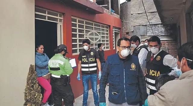 En la casa de la exfuncionaria se encontraron 760 bolsas de víveres. En la casa de la exfuncionaria se encontraron 760 bolsas de víveres.