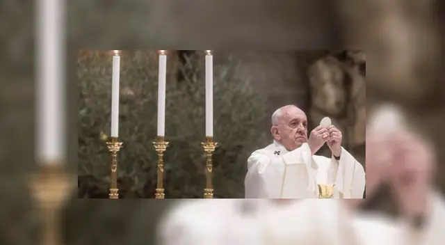 El Papa Francisco celebró hoy la misa por Domingo de Resurrección desde El Vaticano.