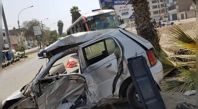 Conductor del auto falleció tras el accidente en la avenida Universitaria.