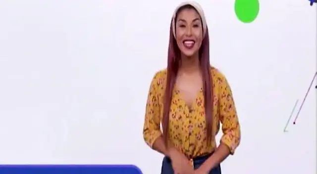 Stephany Orúe conduce Aprendo en casa del Ministerio de Educación.