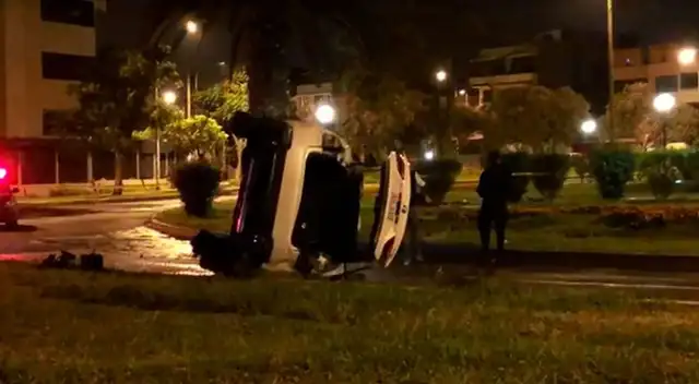 Accidente de auto en La Molina. Accidente de auto en La Molina.