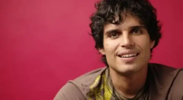 El cantante dejó un extenso  texto en el que reveló detalles de su vida amorosa e íntima.