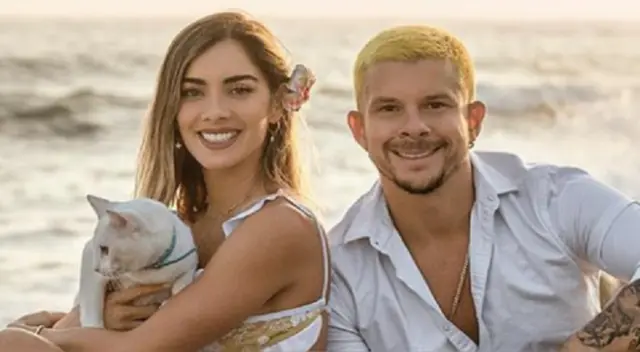 Korina Rivadeneira y Mario Hart esperan a su primer hijo. Korina Rivadeneira y Mario Hart esperan a su primer hijo.