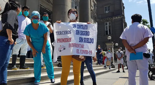 En Ate pidieron que condiciones laborales sea igual para todos.