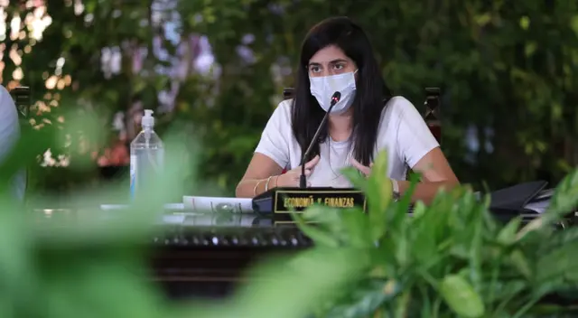 Ministra de Economía y Finanzas, María Antonieta Alva. Ministra de Economía y Finanzas, María Antonieta Alva.