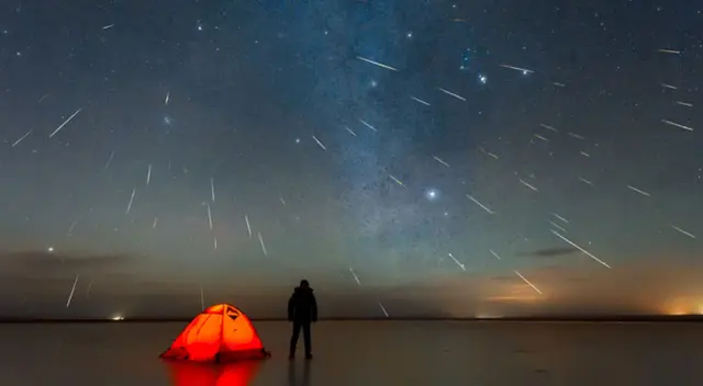 La lluvia de meteoros líridas pueden producir un fenómeno llamado bolas de fuego.