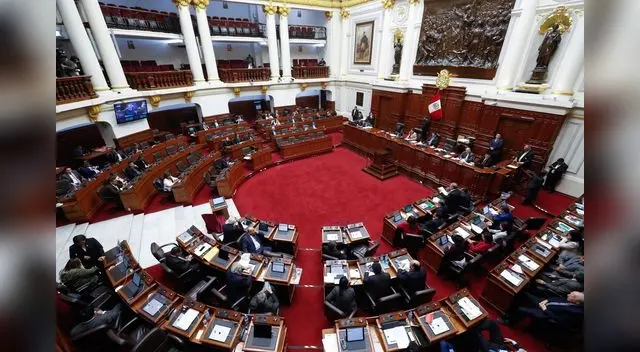 Portavoz de Fuerza Popular, Diethell Columbus, sugiere que se debate este tema en la Junta de Portavoces.