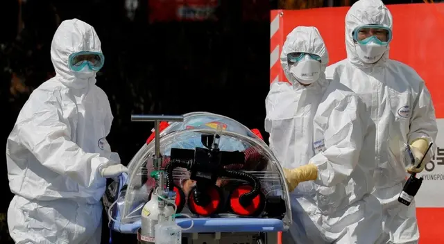 En Reino Unido se han reportado 50 muertes entre los trabajadores de la salud.