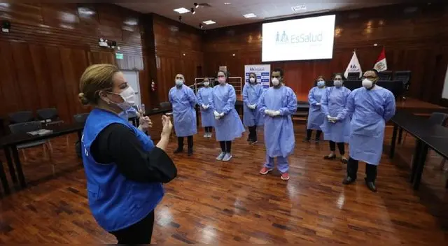Los médicos exntranjeros parcticiparon serán parte de la equipo de ervicio Covid Especial- Servicer que avaló el gobierno con un decreto de urgencia. Los médicos exntranjeros parcticiparon serán parte de la equipo de ervicio Covid Especial- Servicer que avaló el gobierno con un decreto de urgencia.