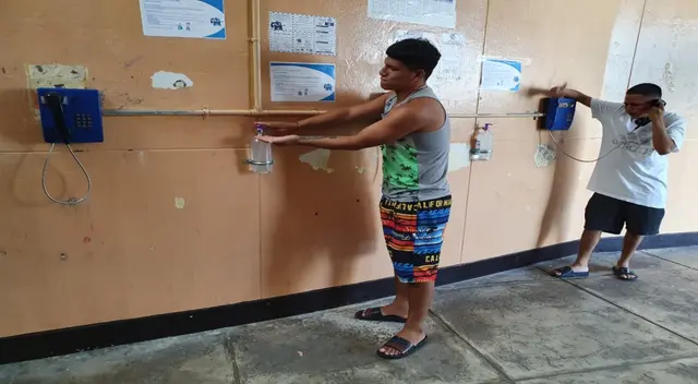 Empresa dona gran cantidad de gel para los internos de los diferentes penales de Lima Empresa dona gran cantidad de gel para los internos de los diferentes penales de Lima