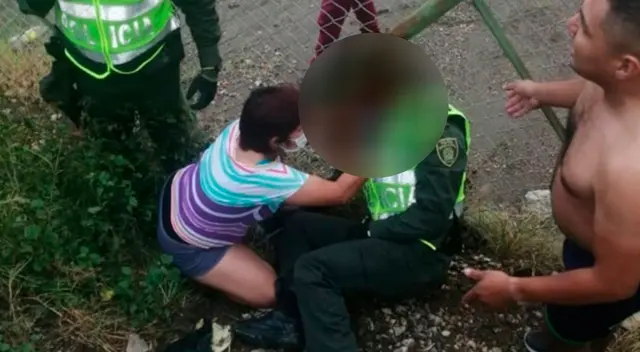 Policía murió cuando intentaba detener a unos jóvenes. Policía murió cuando intentaba detener a unos jóvenes.