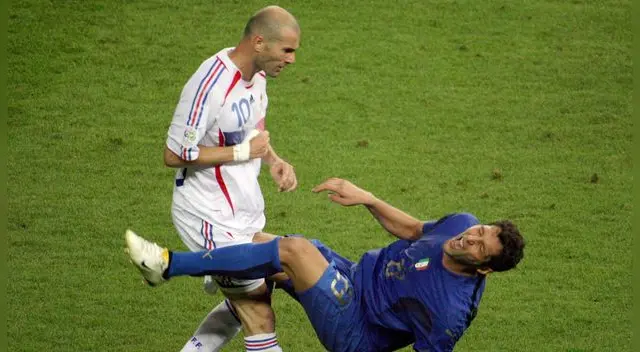 Cabezazo de Zidane a Materazzi. Cabezazo de Zidane a Materazzi.