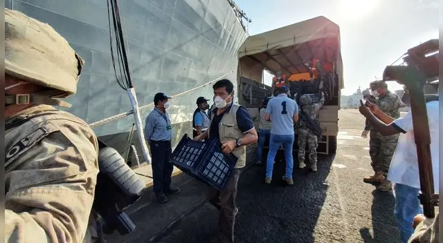 Marina de Guerra entregó agua potable a las familias de extrema pobreza.
