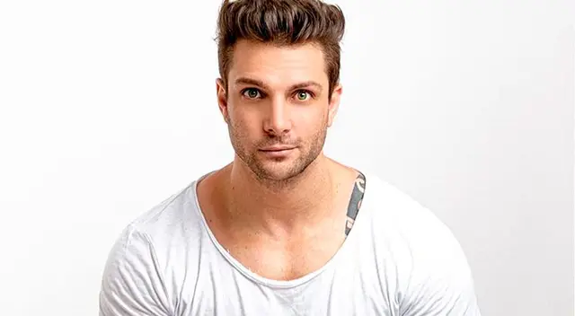 Nicola Porcella extraña demasiado comer un ceviche. Nicola Porcella extraña demasiado comer un ceviche.