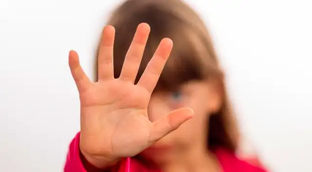 Muestran la violación sexual a una niña durante clase virtual.
