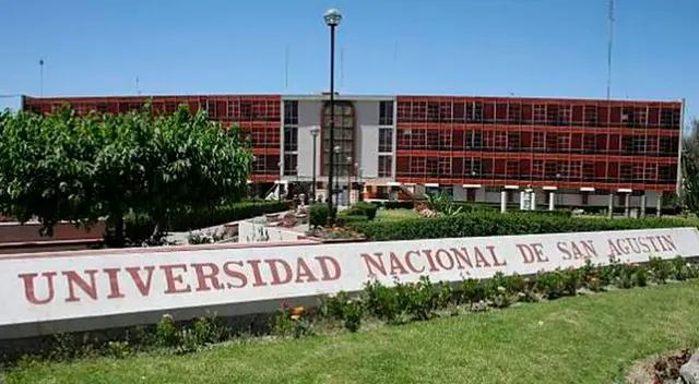 Universidad Nacional de San Agustín Universidad Nacional de San Agustín