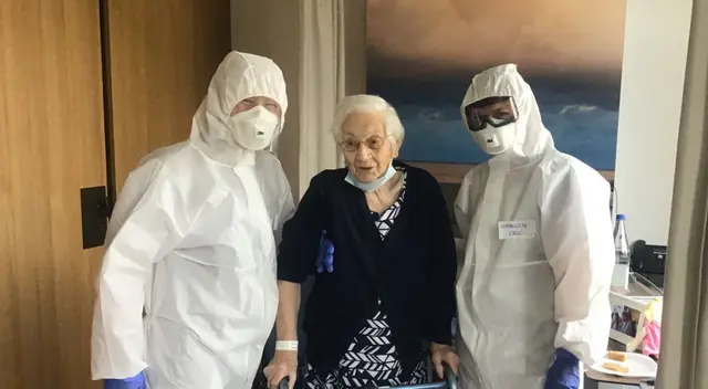 Octavie también ha sobrevivido a la gripe española y mexicana. Octavie también ha sobrevivido a la gripe española y mexicana.