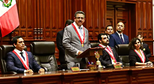 Mesa directiva del congreso insiste al presidente Martín Vizcarra en promulgar la ley que permite el retiro del 25% de las AFP.
