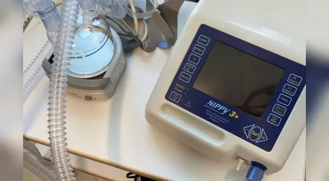 El respirador de Stephen Hawking ya está Royal Papworth Hospital de Cambridge. El respirador de Stephen Hawking ya está Royal Papworth Hospital de Cambridge.