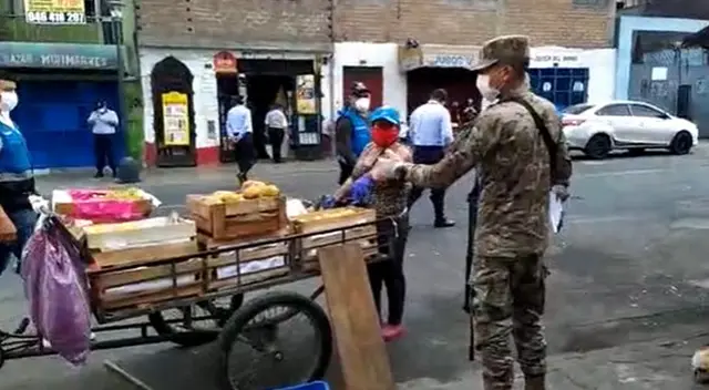 Municipalidad de Lima desalojó a comerciantes. Municipalidad de Lima desalojó a comerciantes.