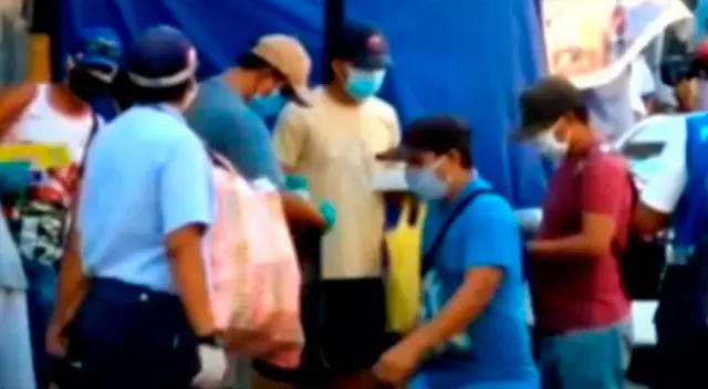 Ambulantes en Mesa redonda Ambulantes en Mesa redonda