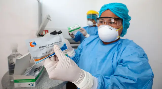 800 pruebas moleculares llegarían en los próximos días. 800 pruebas moleculares llegarían en los próximos días.