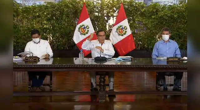 Martín Vizcarra durante la conferencia de prensa. Martín Vizcarra durante la conferencia de prensa.