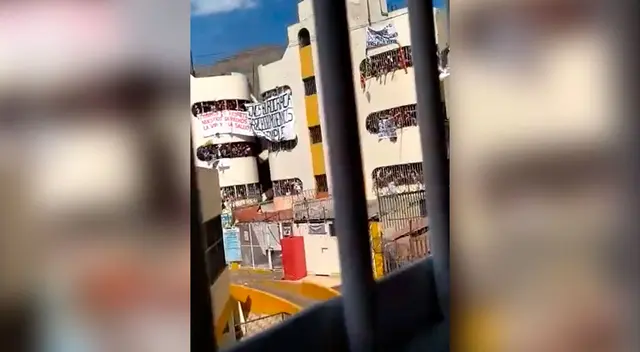 Se reporta motín en el penal Miguel Castro Castro, en San Juan de Lurigancho. Se reporta motín en el penal Miguel Castro Castro, en San Juan de Lurigancho.