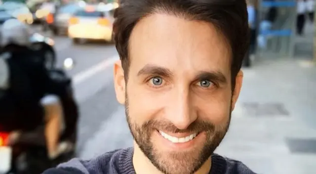 El ex conductor de TV hizo hilarante comentario sobre el programa de Latina en Instagram. El ex conductor de TV hizo hilarante comentario sobre el programa de Latina en Instagram.