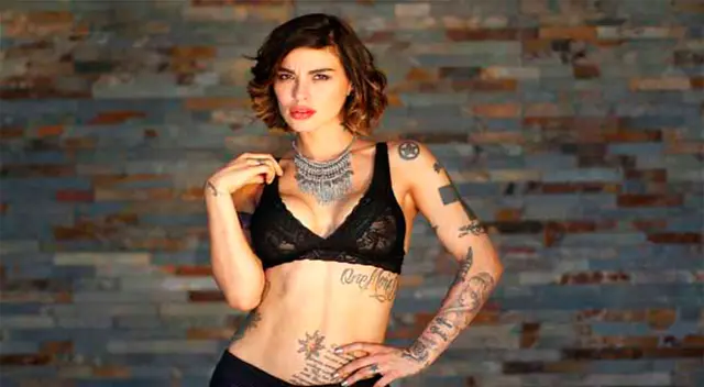 Angie Jibaja muestra cómo le curan las heridas. Angie Jibaja muestra cómo le curan las heridas.