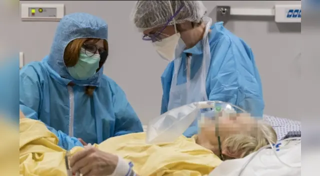 Al menos 26 mil personas han perdido la vida a causa del COVID-19 en Reino Unido. Al menos 26 mil personas han perdido la vida a causa del COVID-19 en Reino Unido.