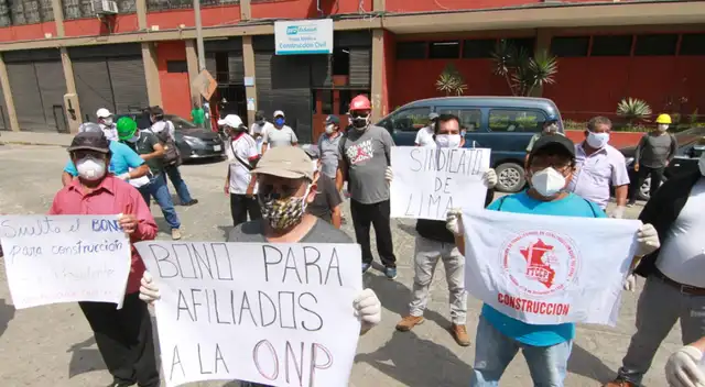 Trabajadores de Construcción Civil.
