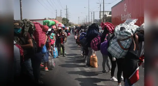 Caminantes en la Panamericana del Norte