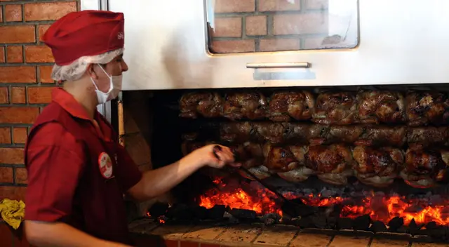 Vásquez  manifestó que debatirán con el Consejo de Ministros la primera fase de la reactivación económica.