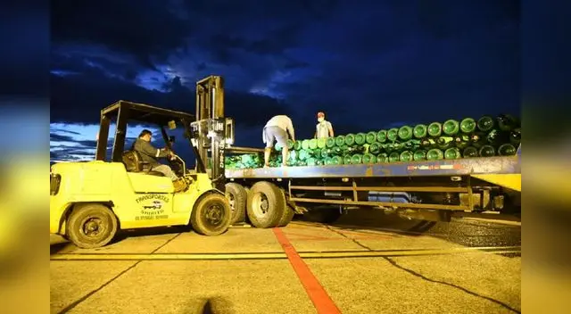 Son 500 balones de oxigeno que compró Gobierno Regional de Loreto para combatir al Covid-19.