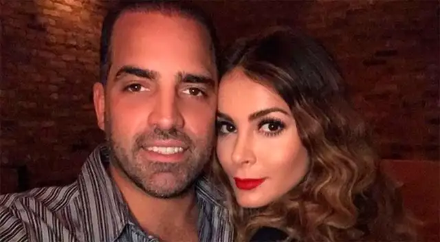 Laura Spoya sorprende bailando 'perreo' con su esposo. Laura Spoya sorprende bailando 'perreo' con su esposo.